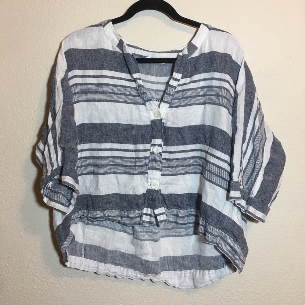 Women’s blue & white linen blend button up blouse